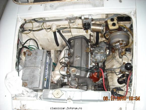 fiat 1300 din 64 - compartiment motor ,totul original si perfect - Prezentare masini