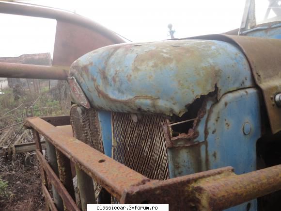 ford major - aici se poate vedea masca si cat de mancata - Coltul camionagiului si tractoristului oldtimerist