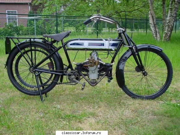 imagini cu motociclete clasice - patratel - Classicopedia