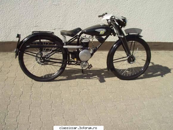 imagini cu motociclete clasice - patratel - Classicopedia