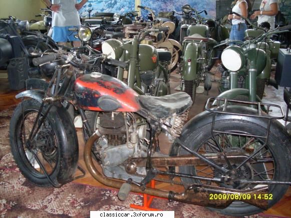 imagini cu motociclete clasice - Cred ca iar trebui un spatiu de 10 ori mai - Classicopedia