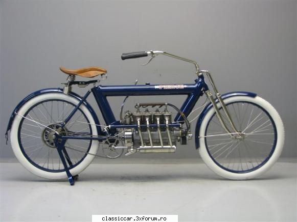 imagini cu motociclete clasice - Pierce model 1911 - Classicopedia