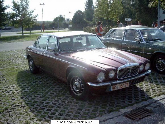 imagini deosebite cu masini clasice - Jaguar XJ 6 Daimler - Classicopedia