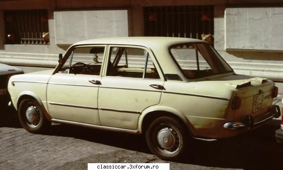 imagini deosebite cu masini clasice - Seat 850 4 door - Classicopedia