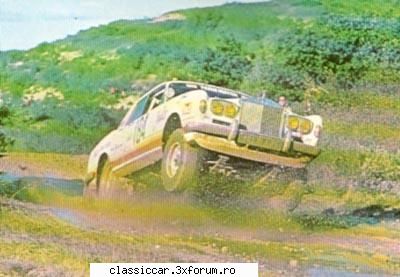 imagini deosebite cu masini clasice - Si gentelmanii poarta cizme din cauciuc - Classicopedia