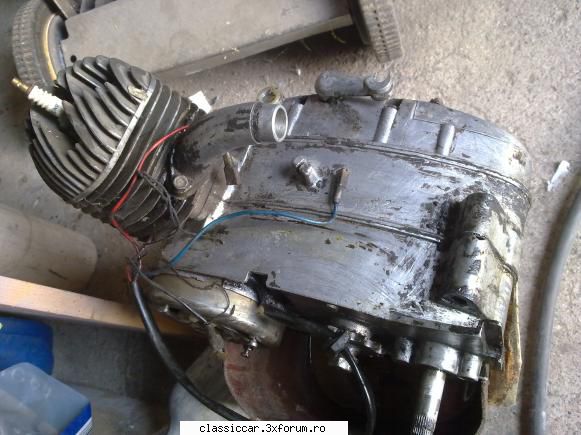 inca o mobra 50 - motorul intra la spalat si desfacut ca nu intra - Reconditionari si Restaurari