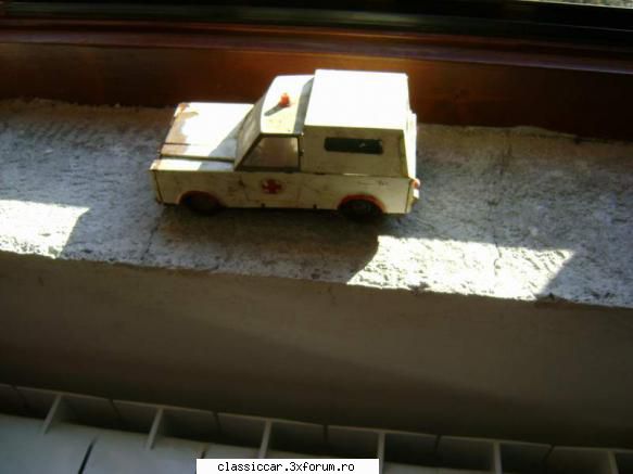 jucarii romanesti de inainte de 89 - E jerpelita saraca, dar va fi restaurata in - Modelism si machetute