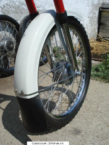 minimobra 1981 bordo - cv2adi - Prezentare motociclete, motorete si biciclete de colectie