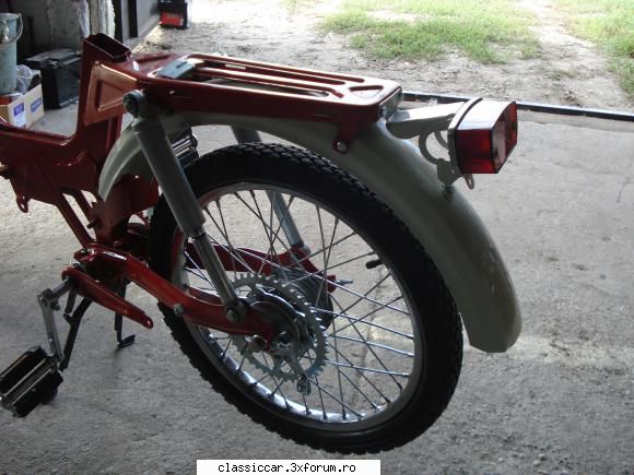 minimobra 1981 bordo - spatele de asemenea incepe - Prezentare motociclete, motorete si biciclete de colectie