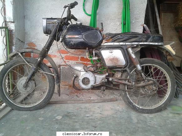 mobra 50 - adusa recent vreau sa o reconditionez - Prezentare motociclete, motorete si biciclete de colectie