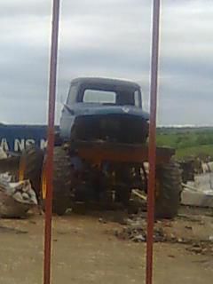 monster sr - danu - Coltul camionagiului si tractoristului oldtimerist