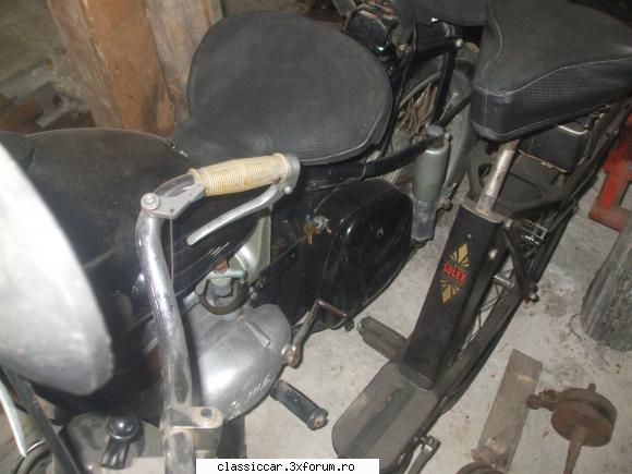 motoreta VELOSOLEX - Pai in talon scrie ciclomotor - Prezentare motociclete, motorete si biciclete de colectie