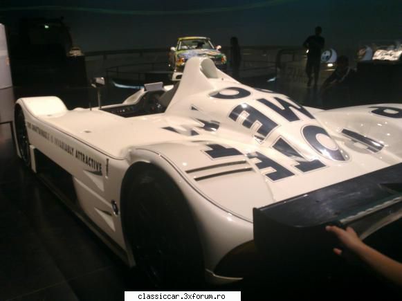 muzeul BMW - Munchen - rokin - Din lumea larga