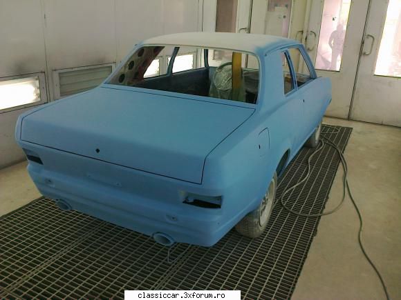 my opel kadett b an 1970 - si vopseaua asta o slefuiesc dupa polimerizare - Prezentare masini