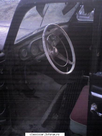oldtimer - spunea ca e opel sau moskwich, nu mai tin minte - Am vazut prin Cluj-Napoca