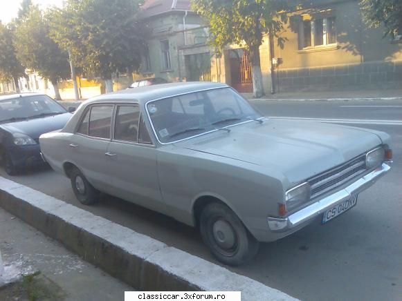 opel rekord C cc - asta nu e chiar epava.. si sper nici sa nu - Vanatoarea de epave