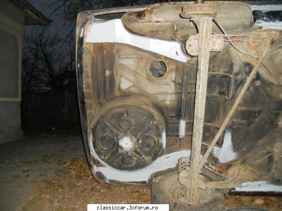 passat b1 - pot spune ca am terminat si cu spatele - Prezentare masini