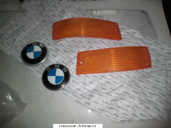 pise bmw e28-maruntisuri - piese ramase in stare buna. geamul este de la usa - Vanzari  piese si accesorii