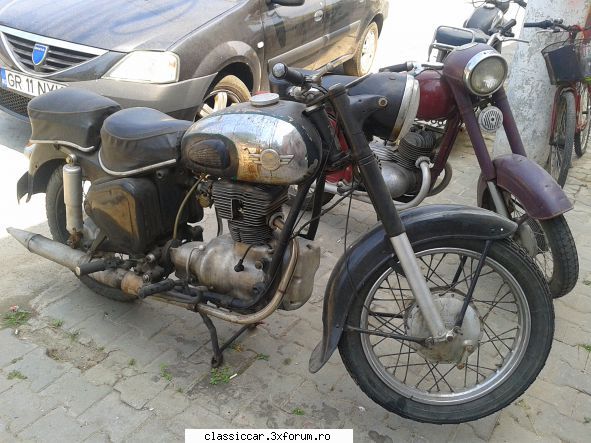 poate intereseaza pe cineva ................ - ovi52ser - Prezentare motociclete, motorete si biciclete de colectie