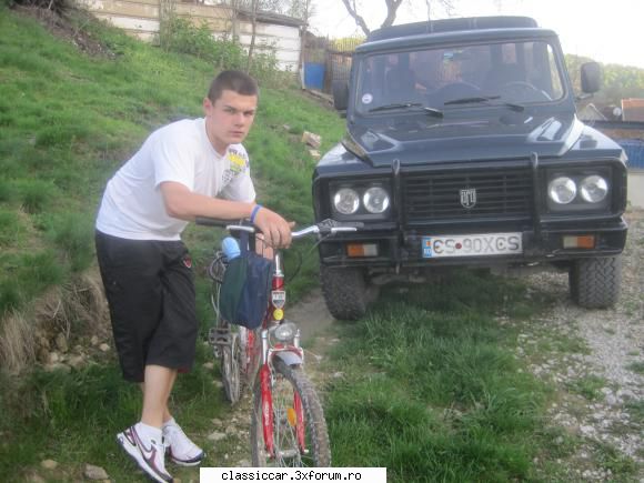 poze cu forumistii classiccar - una de ieri de la terova .. Daciana vs. ARO - Prezentare forumisti