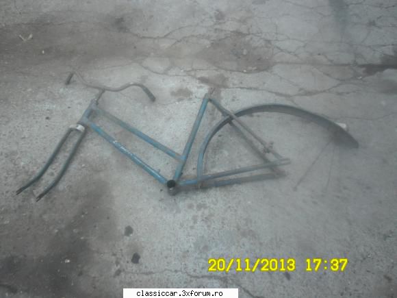 poze cu forumistii classiccar - Salut. Am vazut pozele,a iesit super bicla se - Prezentare forumisti