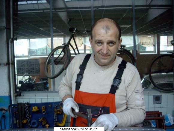 poze cu forumistii classiccar - Pasiunea si serviciu e una MASINI DE EPOCA - Prezentare forumisti