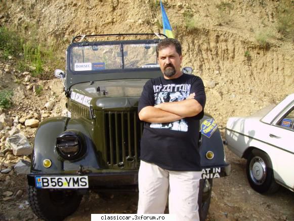 poze cu forumistii classiccar - o poza de la o actiune retromobil la orsova,unde - Prezentare forumisti