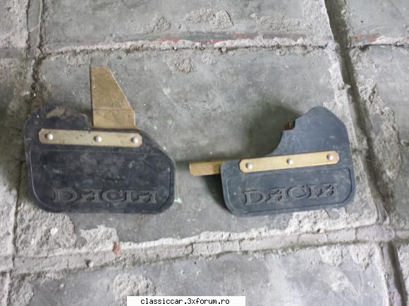 presuri Dacia - Cred ca sunt de spate st/dr, nemontate, astept - Vanzari  piese si accesorii