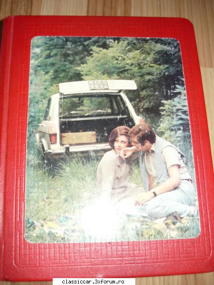 este o carte ,catalog din 1967,are cca 800 file,in care apar masinile ,acesorii ale raritate carte