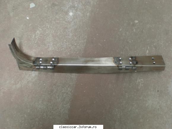 reconditionare IFA F8 Cabrio - Prind si balamalele de tabla - Reconditionari si Restaurari
