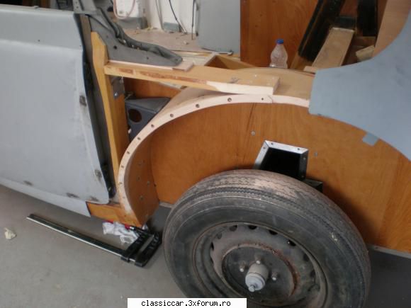 reconditionare IFA F8 Cabrio - Urmeaza aci o aripa si de aia a trebuit sa ii - Reconditionari si Restaurari