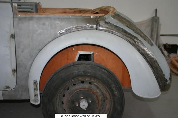reconditionare IFA F8 Cabrio - Aripa pusa de proba - Reconditionari si Restaurari