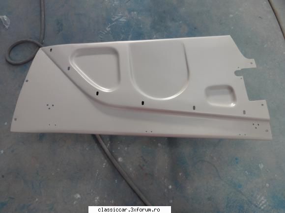 reconditionare IFA F8 Cabrio - Am pregatit si lateralele de negru - Reconditionari si Restaurari