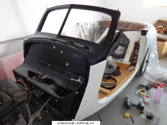 reconditionare IFA F8 Cabrio - Si o vopsea pe lemn - Reconditionari si Restaurari