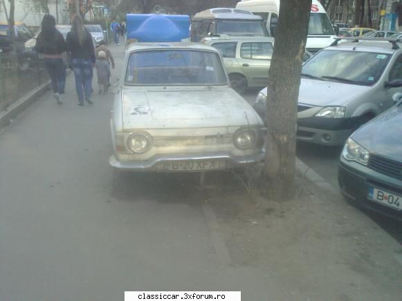 renault 10 - am gasit aceasta masina in bucuresti pe strada - Vanatoarea de epave