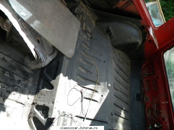 renault 5 - caroseria e aproape gata , s-a sudat si inlocuit - Prezentare masini