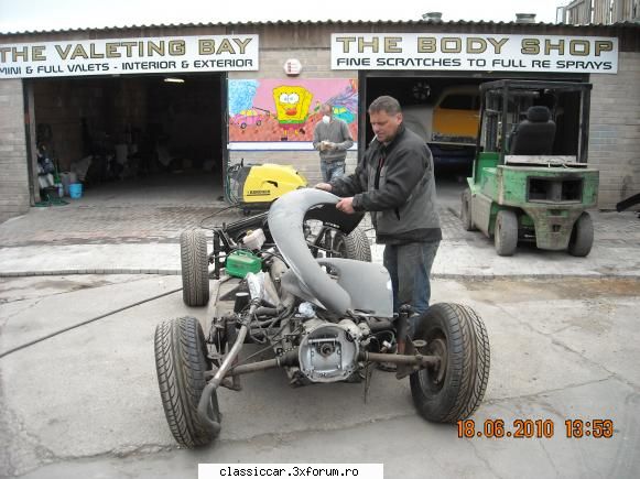 rxrclan -U.K.- subaru powered beetle - boxa din stg e a noastra ,acolo se intampla cam - Discutii libere