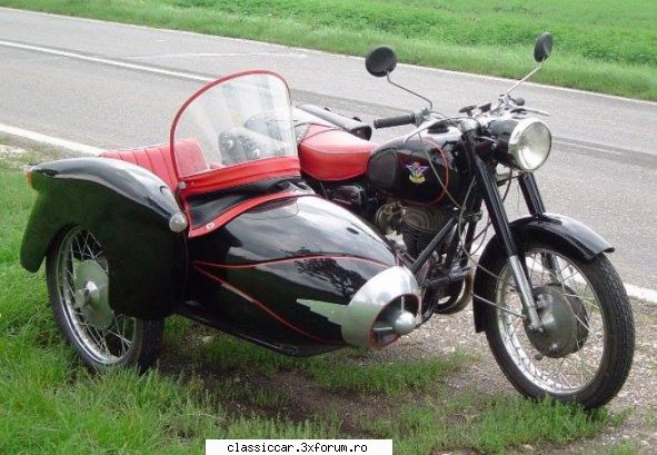 salutari - cam asa vreau sa-l fac - Prezentare motociclete, motorete si biciclete de colectie
