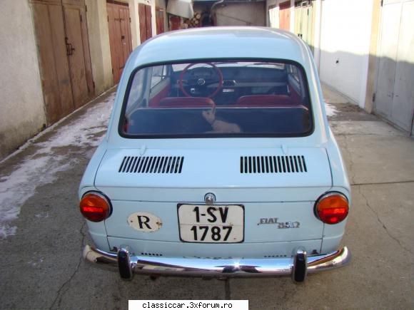 salutarii din coltul tarii de la suceava - Masina este din 1967 si la vopsea - Am vazut prin Romania