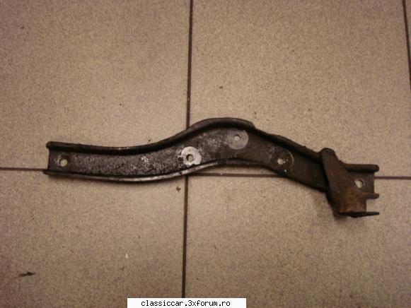 suporti prindere cutie 5 tr Dacia 1310 - traversa de la cutia cu 4 trepte scoas� - Coltul Tehnic