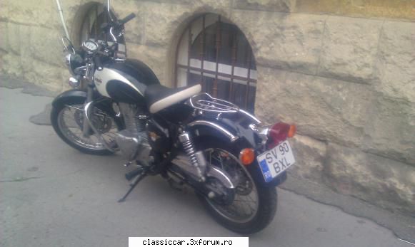 un BMW, o motocicleta, un fiat - vespafun - Am vazut prin Cluj-Napoca