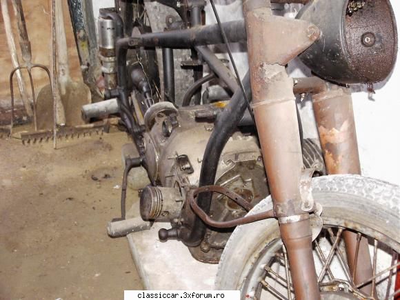 ural M72 - in urma cu 4-5 ani am adunat-o din mai - Prezentare motociclete, motorete si biciclete de colectie