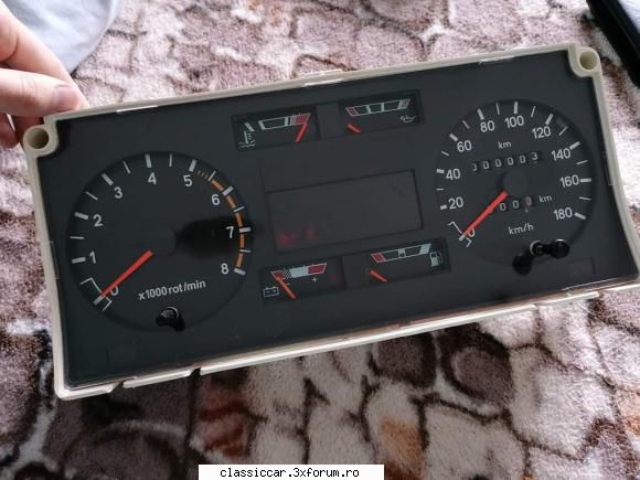 vand ceasuri Dacia Nova prima serie , ,noi - sunt noi si sigilate , nu au fost - Vanzari  piese si accesorii