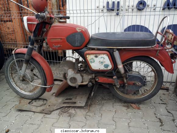 vand la pachet cateva epave - vand la pachet cateva - Vanzari auto-moto clasice direct de catre proprietari