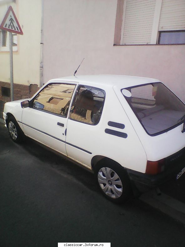 vand peugeot 205 grd din 1986 - pentru mai multe poze - Vanzari auto-moto clasice direct de catre proprietari