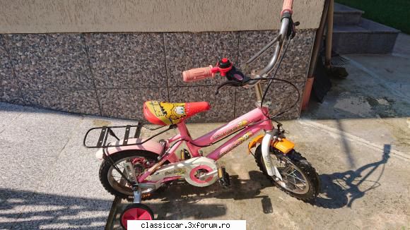 vanzare bicicleta copii3-6ani - Am de vanzare doua biciclete pt fete :) cu roti - Vanzari-Cumparari biciclete
