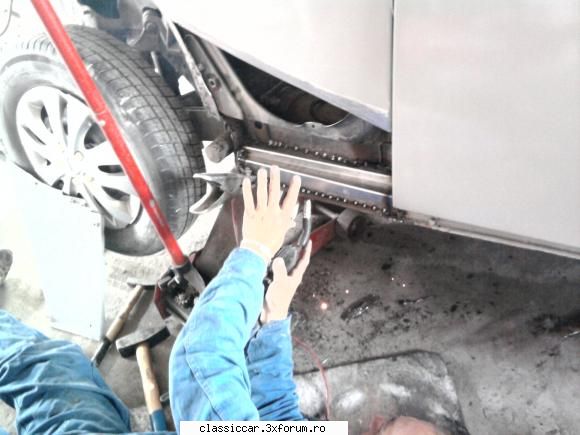 vw 1302, dacia 1100 - emi - Prezentare masini