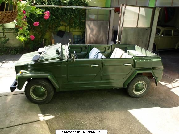 vw 181 ,alintat kubelwagen . - Pacat ca nu am facut o poza,demontind si usile de - Prezentare masini