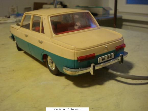 wartburg 353 scar� redus� - Desi este un alt vis al copil�riei de odinioar� - Prezentare masini
